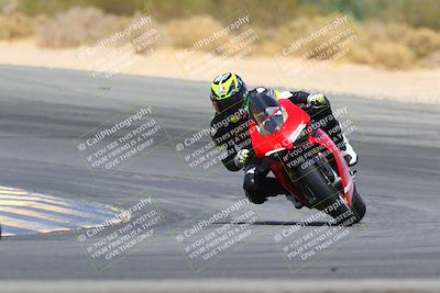 media/Apr-10-2022-SoCal Trackdays (Sun) [[f104b12566]]/Turn 10 (1pm)/